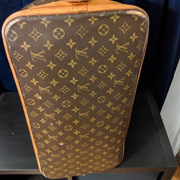 RARE Authentic Louis Vuitton 'Voyage' bag - Picture 5 of 8